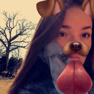 Meet your Posher, Aly